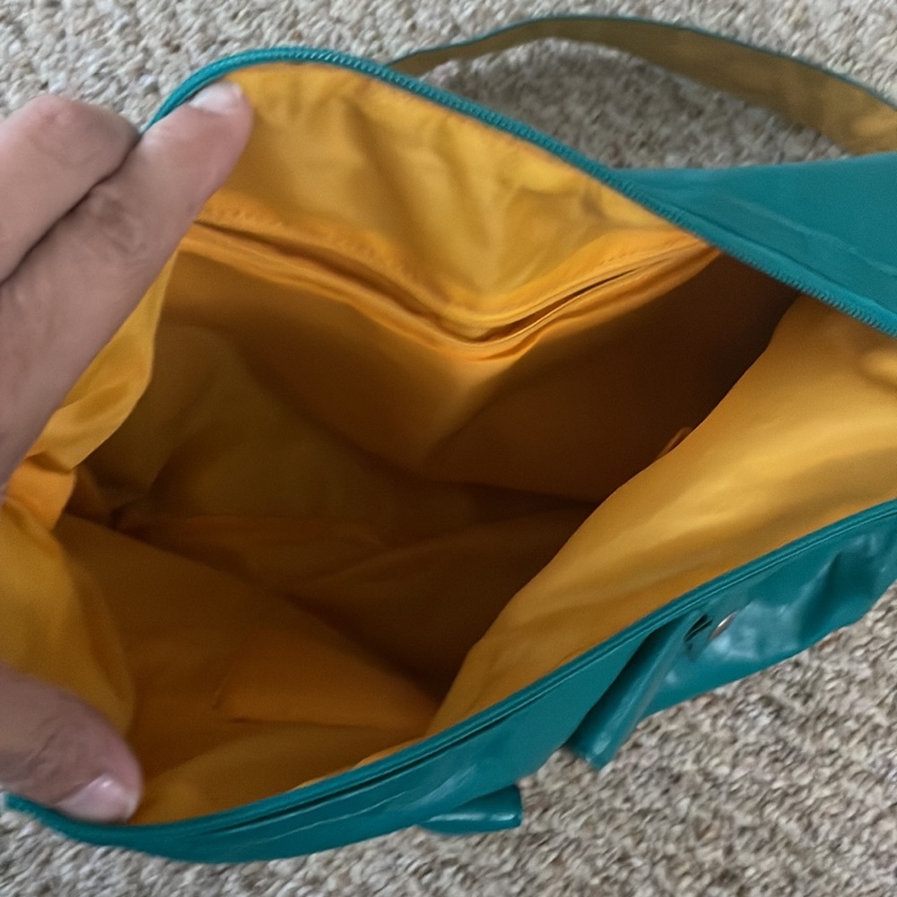 purse - Picture 2 of 2
